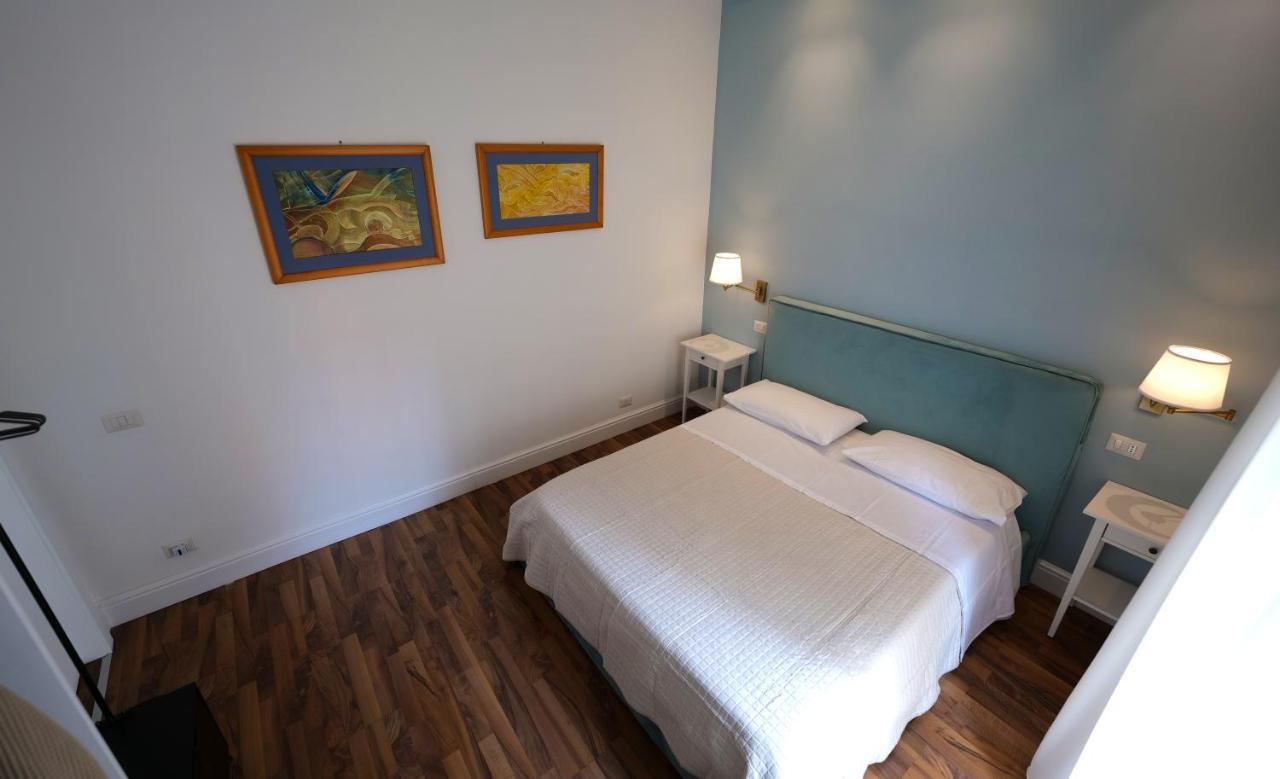 Bed and Breakfast Wake Up In Neapel Exterior foto